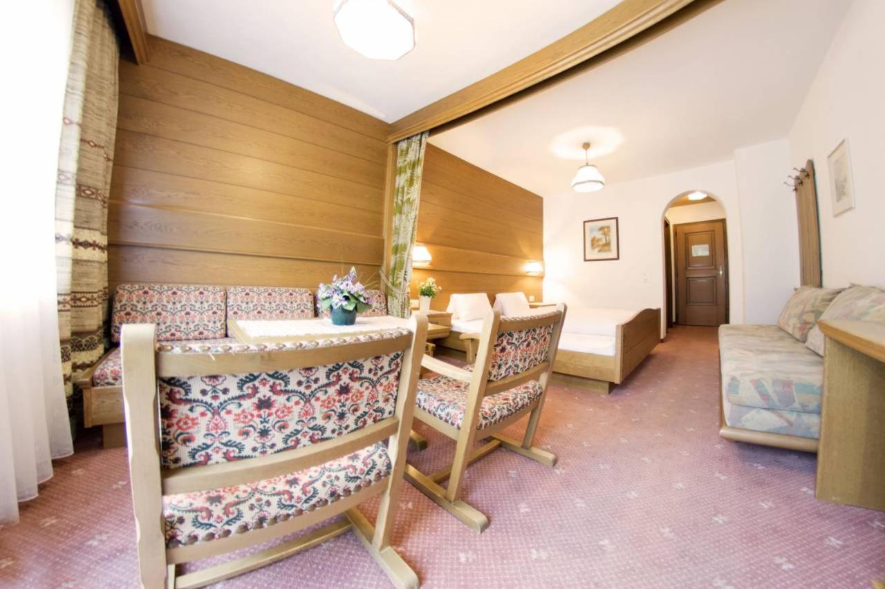 Hotel Garni Val-Sinestra Ишгъл Екстериор снимка