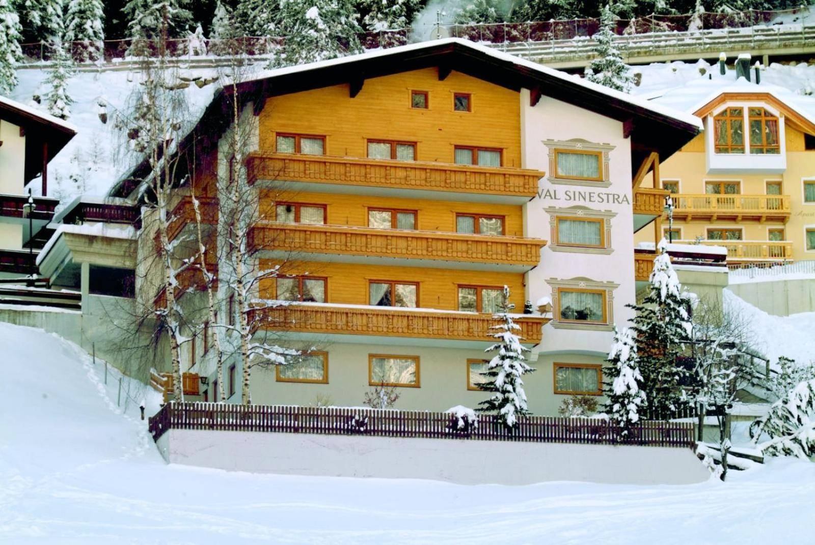 Hotel Garni Val-Sinestra Ишгъл Екстериор снимка